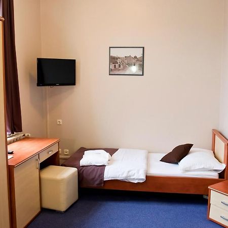 Hotel Pakrác Kültér fotó