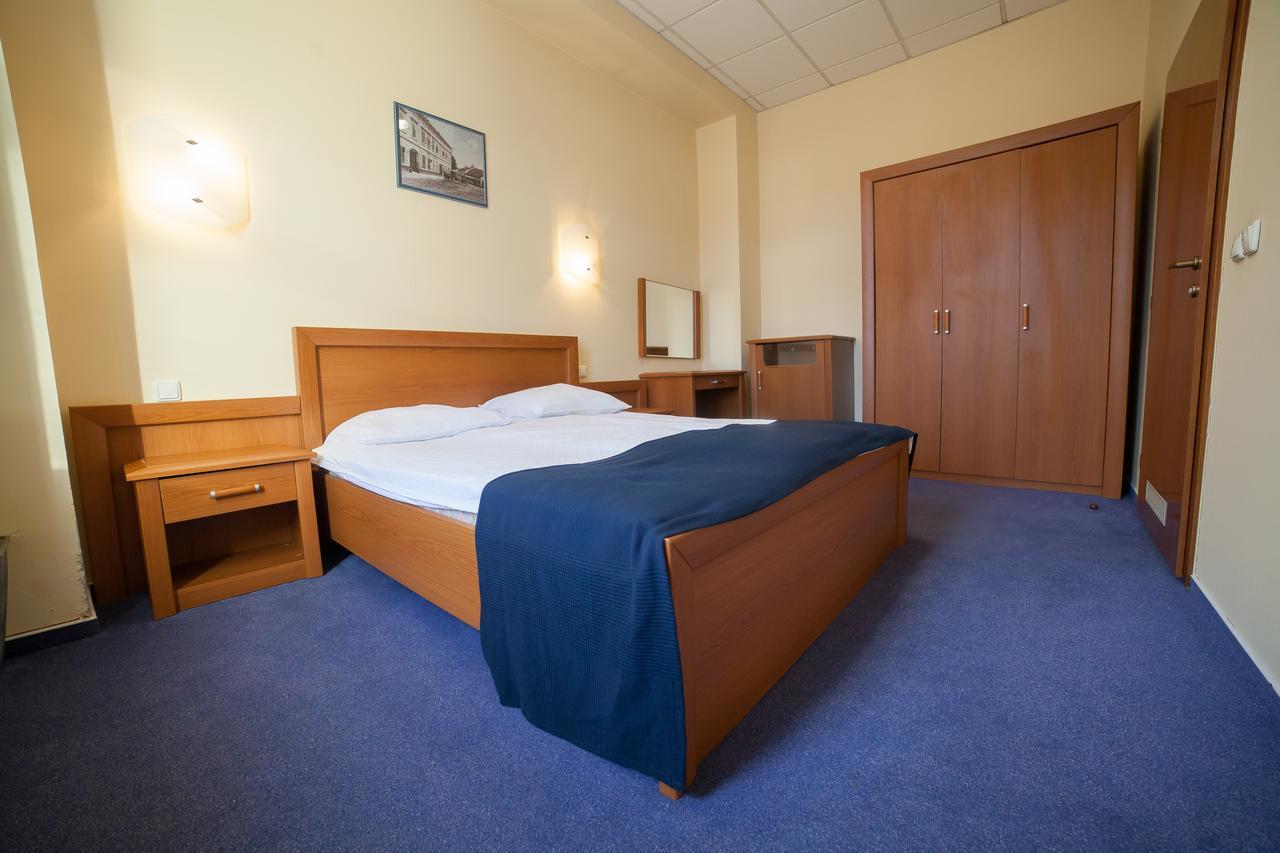 Hotel Pakrác Kültér fotó