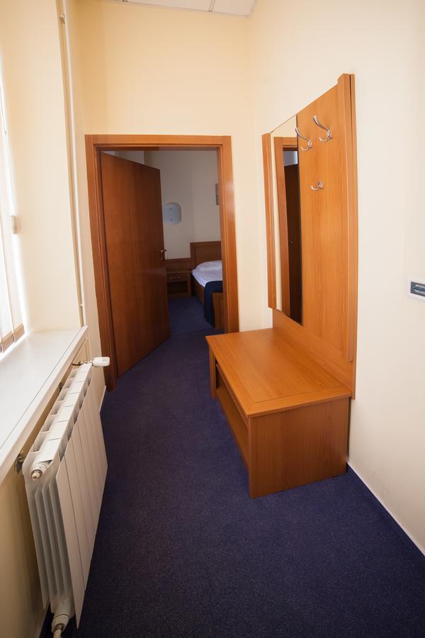 Hotel Pakrác Kültér fotó