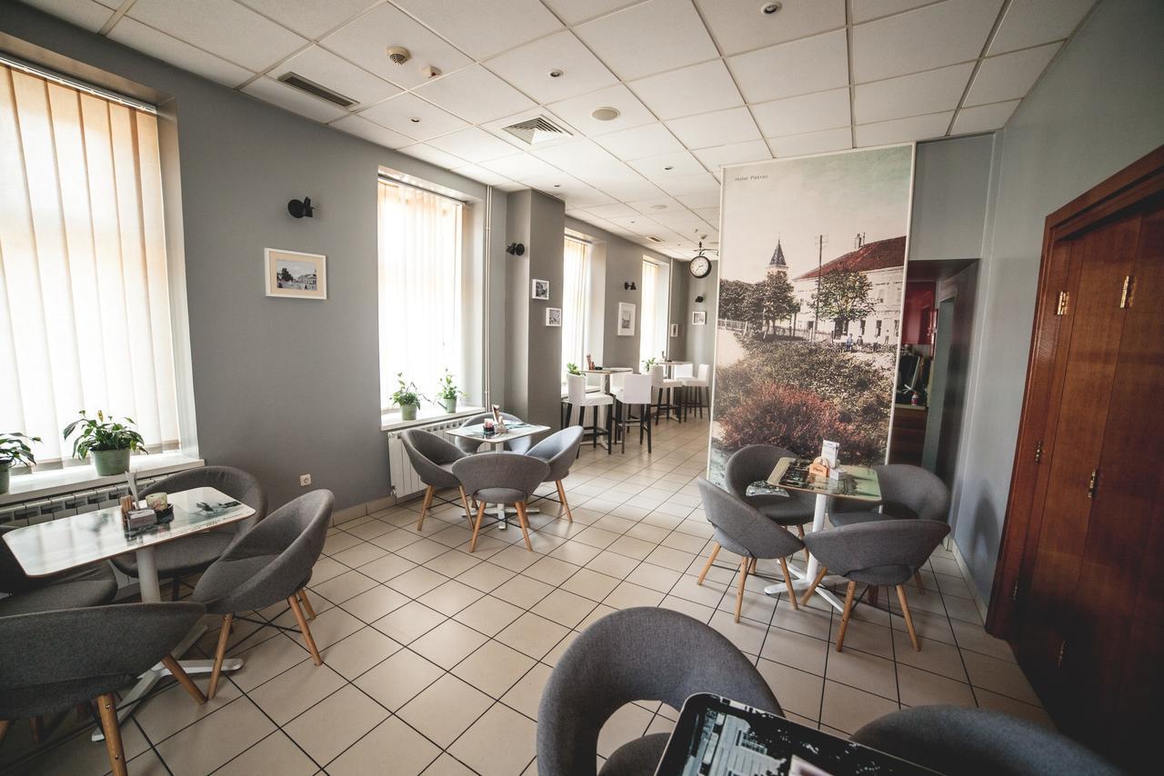 Hotel Pakrác Kültér fotó