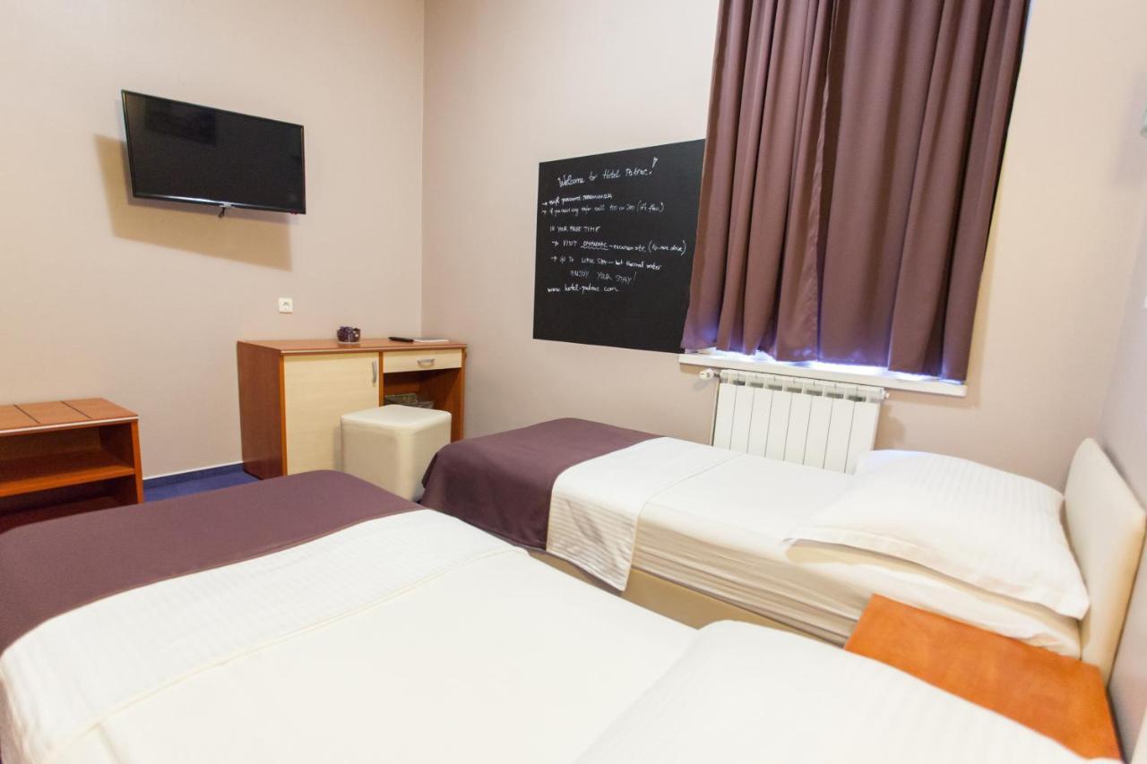 Hotel Pakrác Kültér fotó